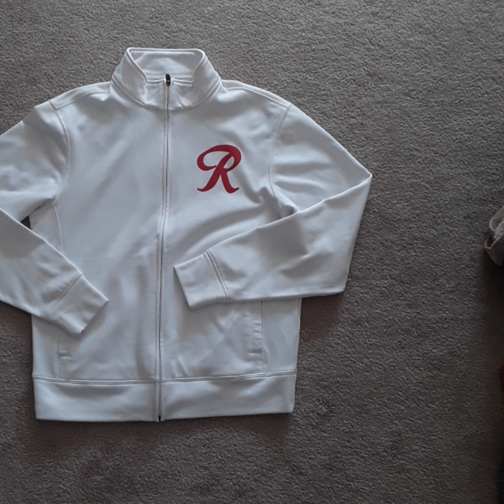 Rainier red and white jacket size small - Picture 1 of 5